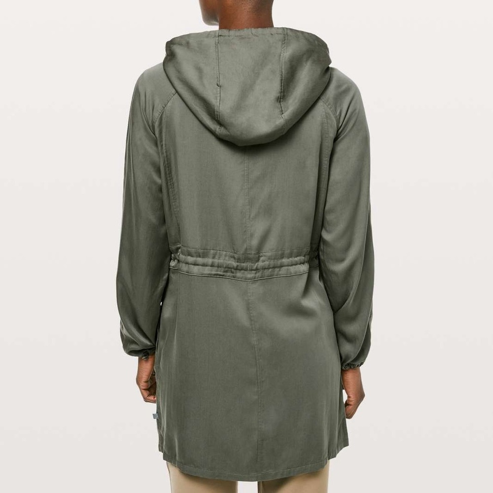 Lululemon City Stroll Jacket - Size 4 - Grey Sage - Picture 2 of 12